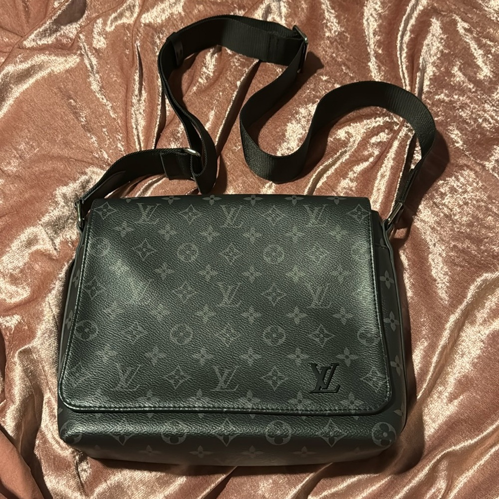 LV District PM